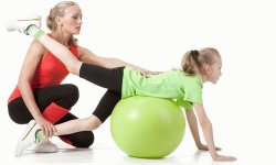 Какие бывают упражнения для осанки детям??